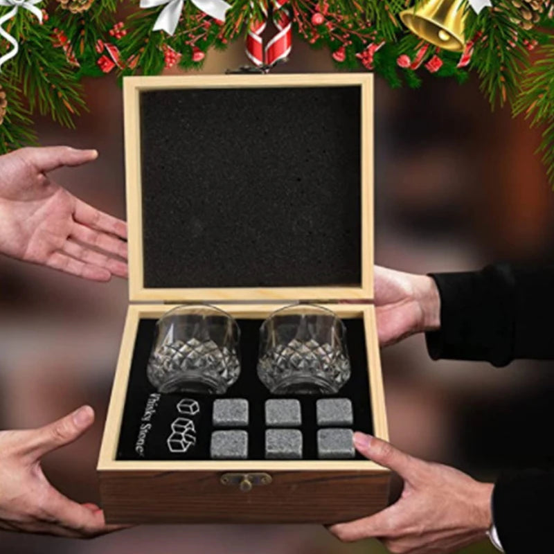 🥃 Gentleman’s Whiskey Gift Set – Glasses & Stones Box